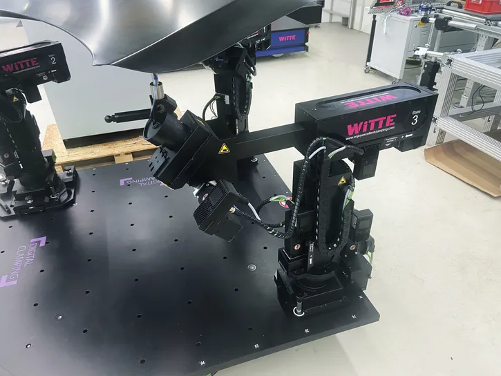 D3D_Digital_Clamping_mit_Monitor_7va.jpg