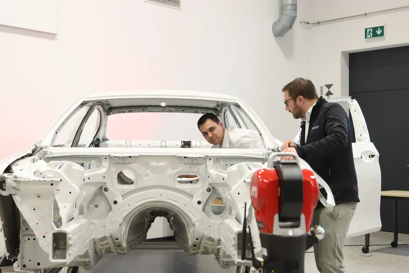 Karosserievermessung mit PolyWorks und API Scanner