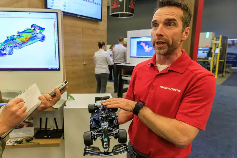 Jean-Sébastien Blais, Ingenieur und Globaler Experte – Implementierung von Unternehmenslösungen bei InnovMetric